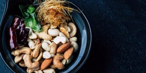 如何尽量避免生活中的“垃圾食品”